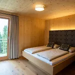 Holzhaus 