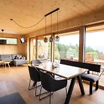 Holzhaus 