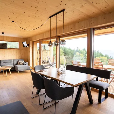 Holzhaus Zum Schwarz'n